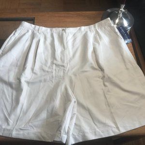 Karen Scott II beige shorts 24W NWT